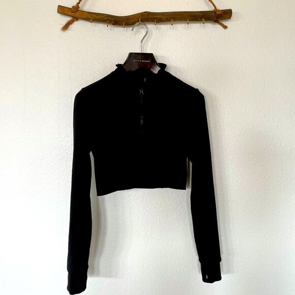 Black zip up top - Picture 2 of 3